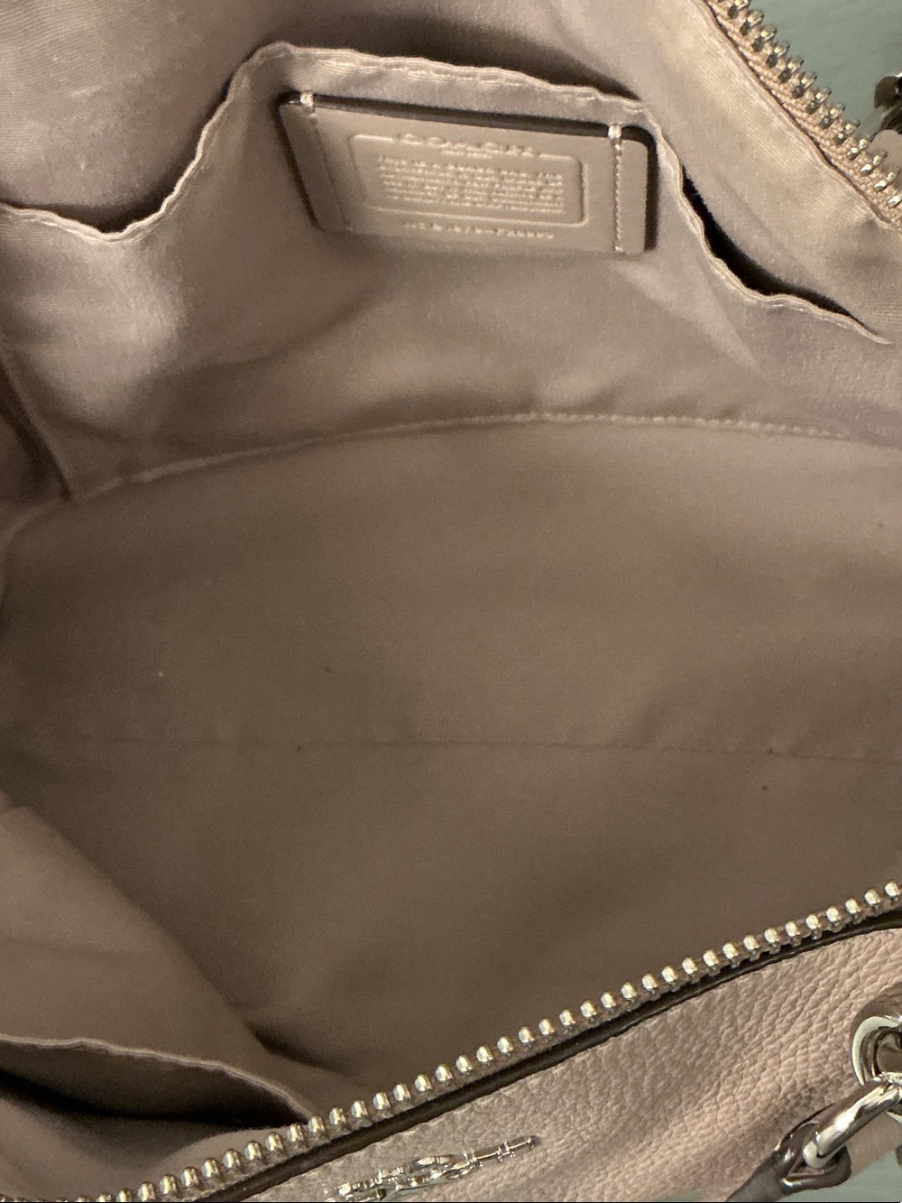 Coach F28993 Kelsey Pebbled Leather Shoulder Satchel Crossbody in Grayish Taupe - Picture 10 of 14